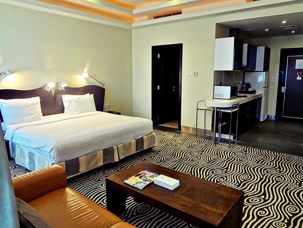 Al Raya Suites Hotel Manama Exterior foto