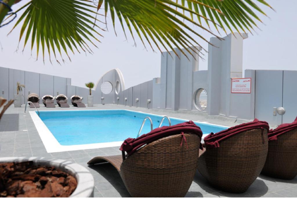Al Raya Suites Hotel Manama Exterior foto